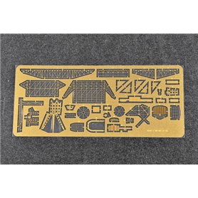 Trumpeter 1:700 USS Intrepid CV-11