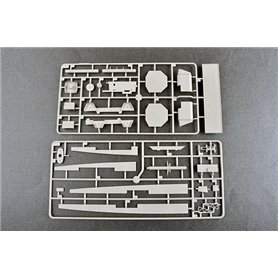 Trumpeter 05633 Aircraft Carrier Weser