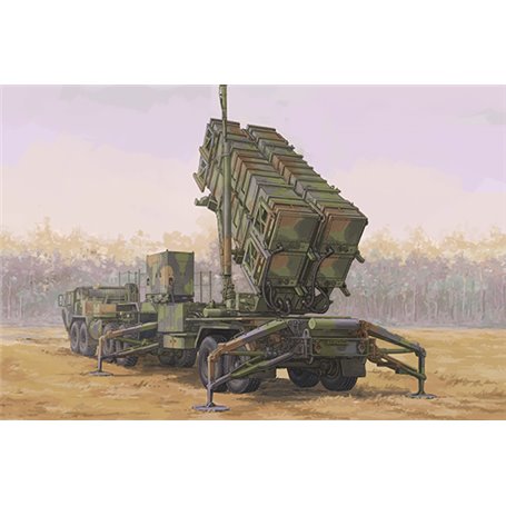 Trumpeter 07158 M983 HEMTT & M901 Launching System w/MIM-104 Patriot SAM System (PAC-2)