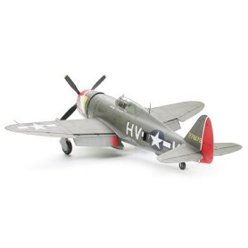 Tamiya 1:48 Republic P-47D Thunderbolt Razorback
