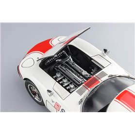 Hasegawa 1:24 Toyota 2000GT - 1967 FUJI 24-HOUR RACE SUPER DETAIL - LIMITED EDITION