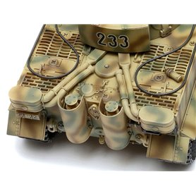 Tamiya 1:48 Pz.Kpfw.VI Tiger I - EARLY PRODUCTION - EASTER FRONT - GERMAN HEAVY TANK