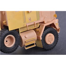Hobby Boss 85525 M1070 Gun truck