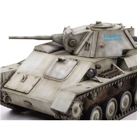 Zvezda 1:35 SOVIET TANK T-70