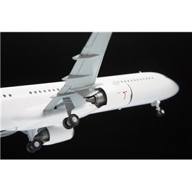 Zvezda 1:144 AIRBUS A-321 NEO