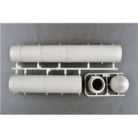 Trumpeter 01082 15U175 TEL of RS-12M1 Topol-M ICBM complex