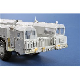 Trumpeter 01082 15U175 TEL of RS-12M1 Topol-M ICBM complex