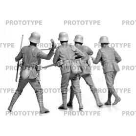 ICM 35722 WWI German Infantry in armor (100% new molds)