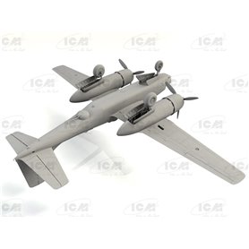 ICM 1:48 A-26C-15 Invader - W/PILOTS AND GROUND PERSONNEL