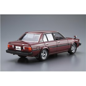 Aoshima 1:24 Toyota E71/70 Corolla Sedan GT/DX 1979/1981