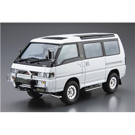 Aoshima 06139 1/24 MC27 Mitsubishi P35W Delica Star Wagon '91