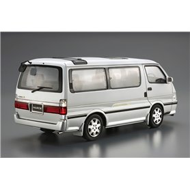Aoshima 1:24 Toyota KZH100G Hiace Super Custom G 1999