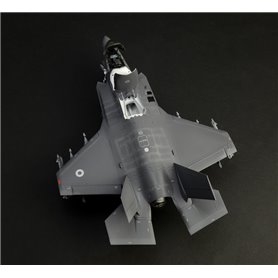 Italeri 1:48 F-35 B Lightning II