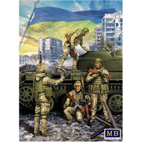 MB 35223 Russian-Ukrainian War series Kit No 1. Ukrainian soldiers, Defence of Kyiv, March 2022