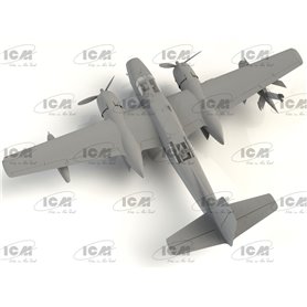 ICM 48289  ''Jig Dog' JD-1D Invader with KDA-1 drone
