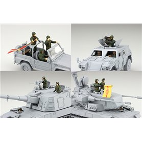 Fujimi 1:72 JGSDF STAFF FOR CAR / TANK