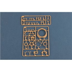 Hobby Boss 1:35 Pz.Kpfw.III/IV auf Einheitsfahrgestell - SMALL TURRET
