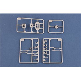 HOBBY BOSS 84558 Pz.Kpfw.VI Sd.Kfz.182 Tiger II (Porsche Early Fgst.Nr.280009) - 1:35