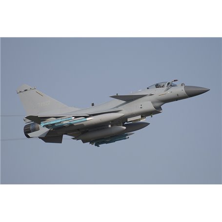 Trumpeter 05826 PLAAF J-10C Vigorous Dragon