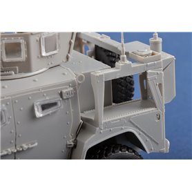I LOVE KIT 1:35 M1278 Heavy Guns Carrier - General Purpose (JLTV-GP)