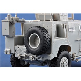 I LOVE KIT 1:35 M1278 Heavy Guns Carrier - General Purpose (JLTV-GP)