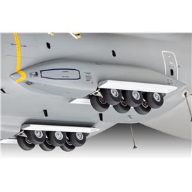 Revell 03822 Airbus A400M Atlas RAF