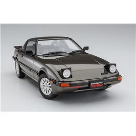 Hasegawa 21152 Mazda Savanna RX-7 (SA22C) Late Version Turbo GT (1983)