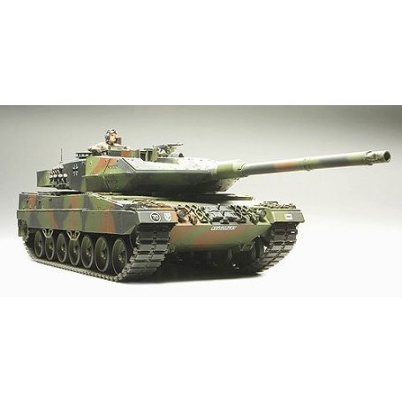 Tamiya 1:35 Leopard 2 A6 Main Battle Tank 