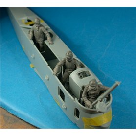 Copper State Models F32-008 Gotha Bomber German Crew WWI Figures