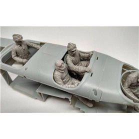 Copper State Models F32-022 AEG G.IV Bomber German Crew WWI Figures