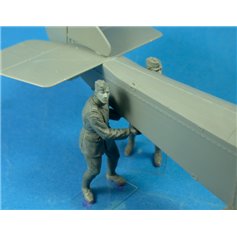 Copper State Models 1:32 RFC AIR MECHANICS LIFTING THE TAIL WWI FIGURES