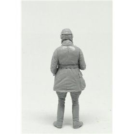 Copper State Models F32-042 Smoking RFC Airman WWI Figures