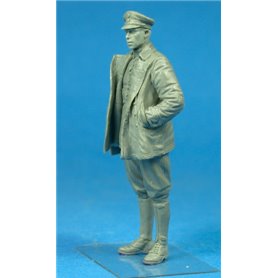 Copper State Models F32-040 Standing German Airman WWI Figures