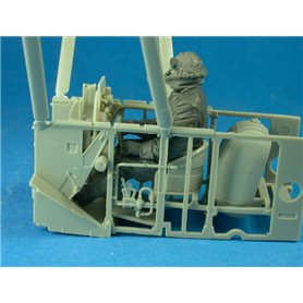 Copper State Models F32-038 Seated RFC Pilot In Sidcot Suit WWI Figures