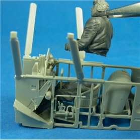 Copper State Models F32-039 Seated RFC Pilot in Leather Jacket WWI Figures