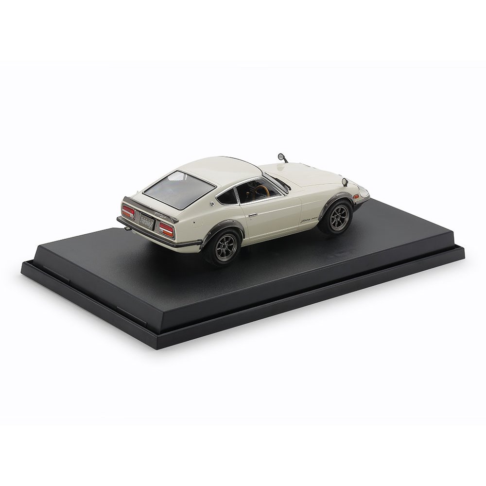 Tamiya 21175 1/24 Nissan Fairlady 240ZG Street Custom (Finished Model ...