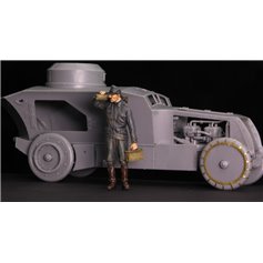 Copper State Models 1:35 AUSTRO-HUNGARIAN ARMOURED CAR CREWMAN WITH MG 