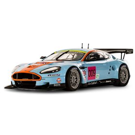 Airfix 1:32 Aston Martin DBR9 - STARTER SET - z farbami