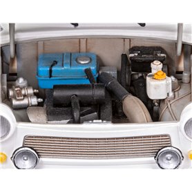 Revell 07713 1/24 Trabant 601S "Builder's Choice"