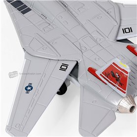 Forces Of Valor 831112 1:200 CVN-65 Deck, Section #L Deck + F-14A VF-31 “Tomcatters”
