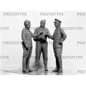 ICM 1:32 PILOTS OF THE SOVIET AIR FORCE 1943-1945