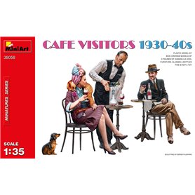 Mini Art 38058 Cafe Visitors 1930-40s
