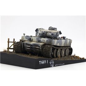 Border Model 1:35 Pz.Kpfw.VI Tiger I - INITIAL PRODUCTION - S.PZ.ABT.502 LENINGRAD REGION 1942/3 WINTER