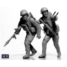 MB 1:35 RUSSIAN-UKRAINIAN WAR SERIES - AZOV REGIMENT - DEFENCE OF MARIUPOL - MARCH 2022