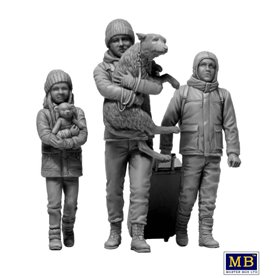 MB 1:35 RUSSIAN-UKRAINIAN WAR SERIES - REFUGEES - MARCH 2022