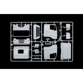 ITALERI 1:24 Iveco Stralis