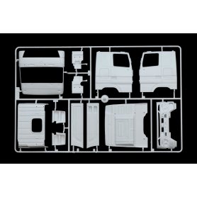 ITALERI 1:24 Mercedes-Benz Actros MP3