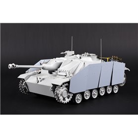 Trumpeter 1:16 Sturmgeschutz StuG.III Ausf.G - LATE PRODUCTION - 2IN1