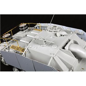 Trumpeter 1:16 Sturmgeschutz StuG.III Ausf.G - LATE PRODUCTION - 2IN1