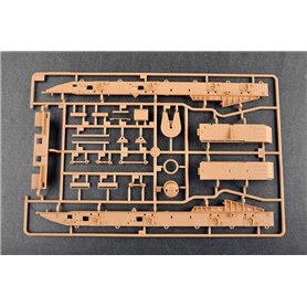 Trumpeter 1:35 BAZ-6403 W/ChMZAP-9990-071 TRAILER